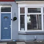 Charming 3 Bed Steps From Redcar Beach & Station * Redcar