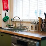 펜션 Charming 3 Bed Steps From & Station